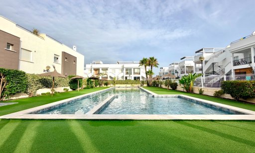 Apartment - Flat - Verkoop - Torrevieja - Aguas Nuevas