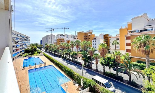 Apartment - Flat - Verkoop - Torrevieja - CC4-62631
