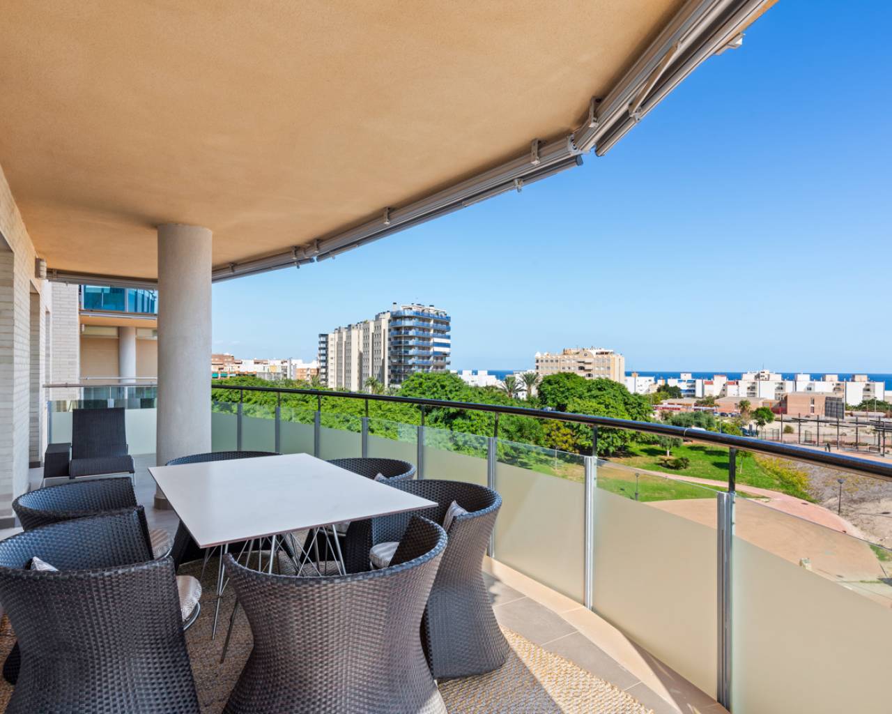 Apartment - Sale - El Campello - El Amerador