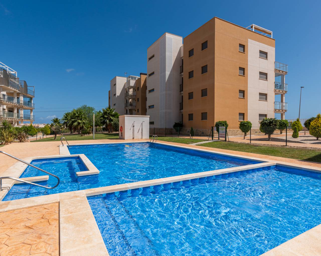 Apartment - Sale - Orihuela Costa - Los Dolses