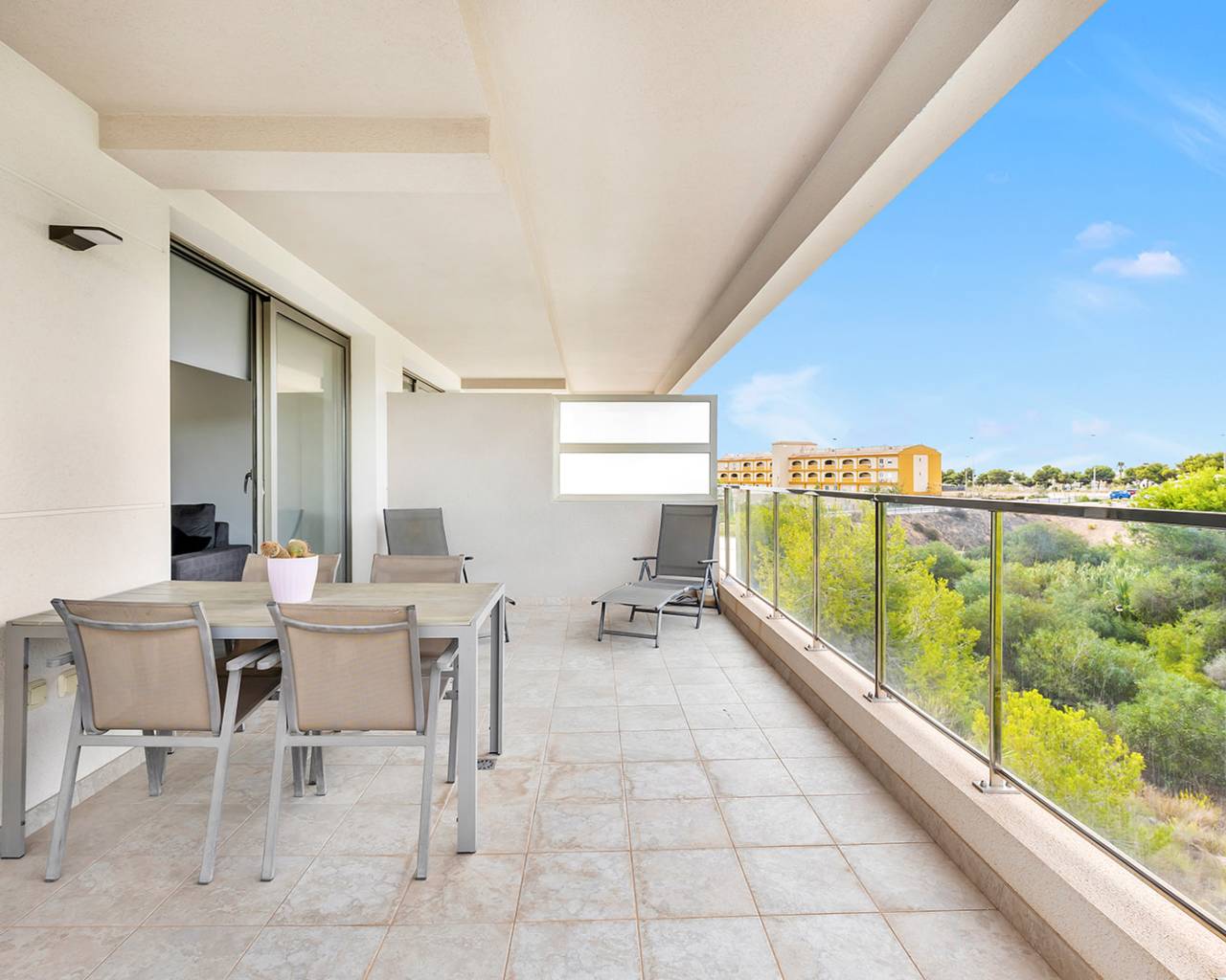 Apartment - Sale - Orihuela Costa - Villamartín