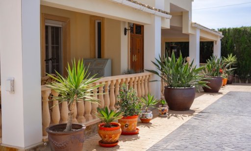 Finca / Country Property - Venta - Heredades - CC1-30076