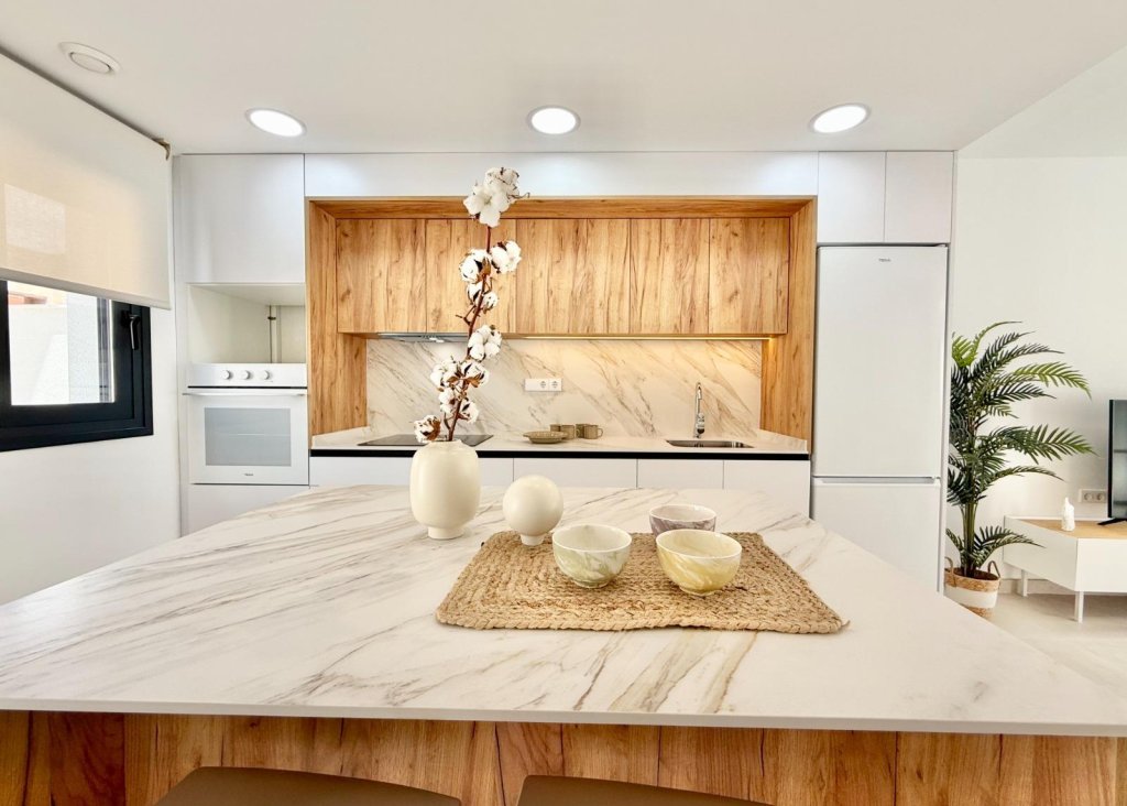 New Build - Townhouse - Cox - San Fernando