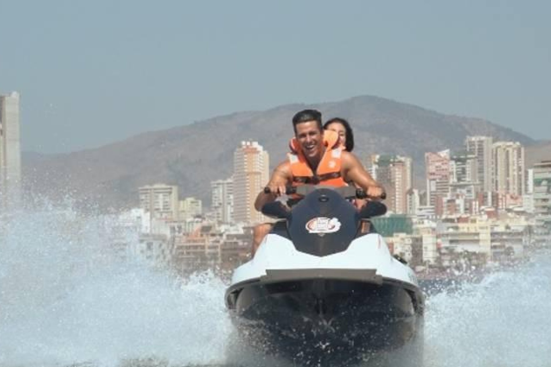 Obra Nueva - Chalet - Benidorm - Urbanizaciones