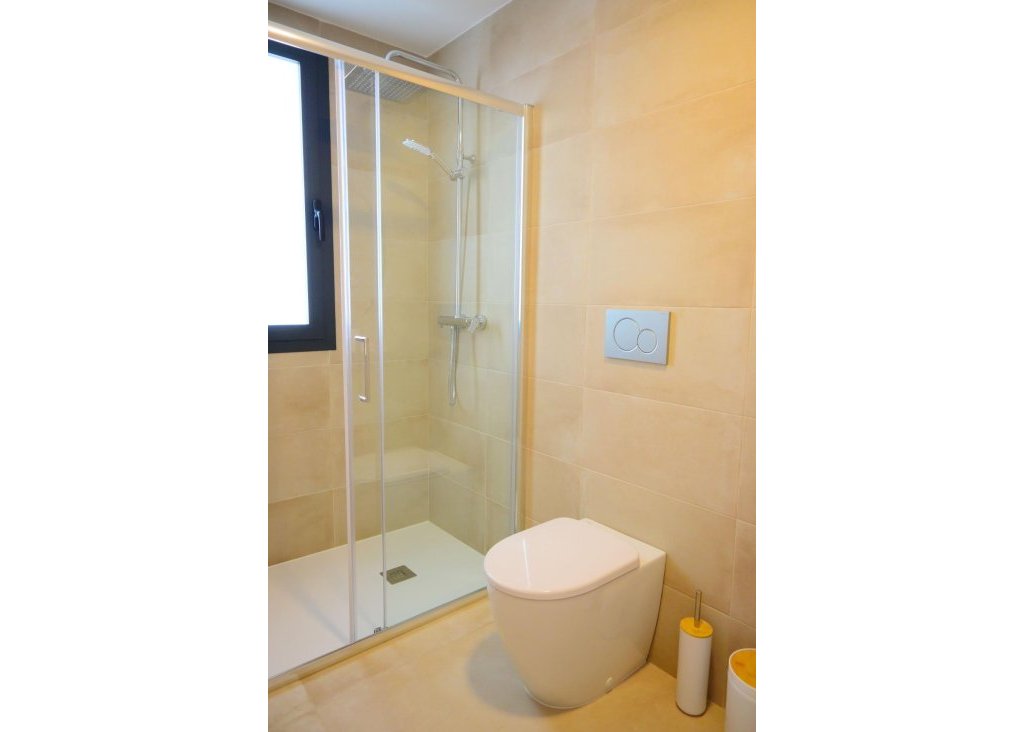 Obra Nueva - Chalet - Dolores - polideportivo