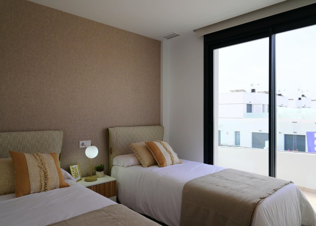 Obra Nueva - Chalet - Dolores - polideportivo