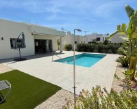 Obra Nueva - Chalet - Rafal - polideportivo