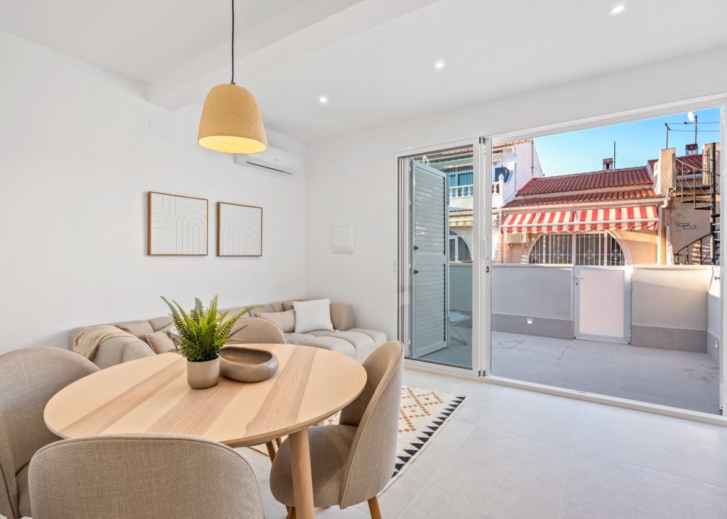 Sale - Adosado - Torrevieja - El chaparral