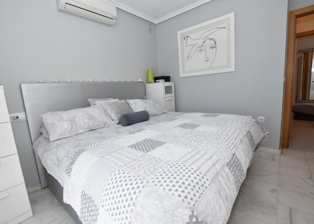 Sale - Apartment - Flat - Algorfa - La Finca Golf Resort