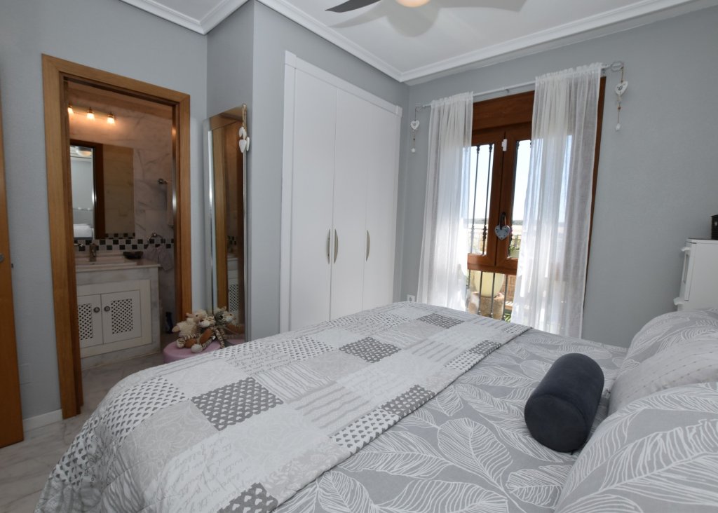 Sale - Apartment - Flat - Algorfa - La Finca Golf Resort
