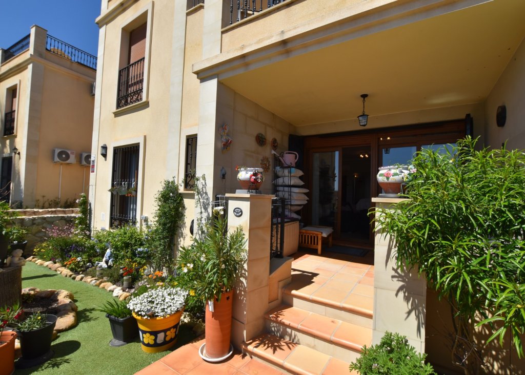 Sale - Apartment - Flat - Algorfa - La Finca Golf Resort