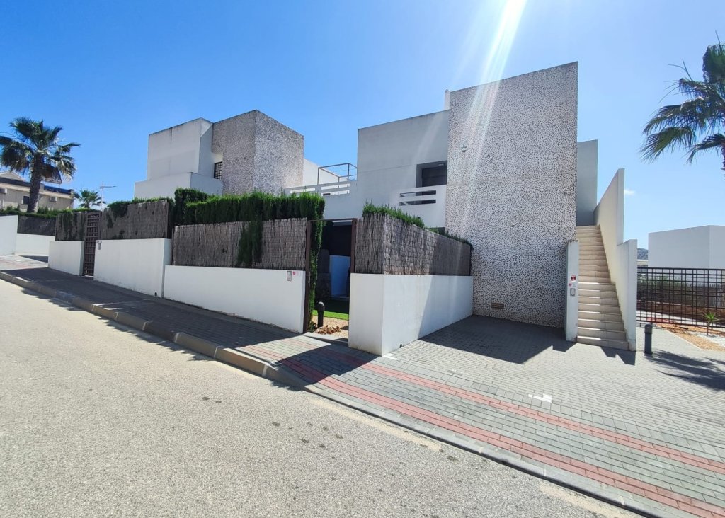 Sale - Apartment - Flat - Algorfa - La Finca Golf Resort