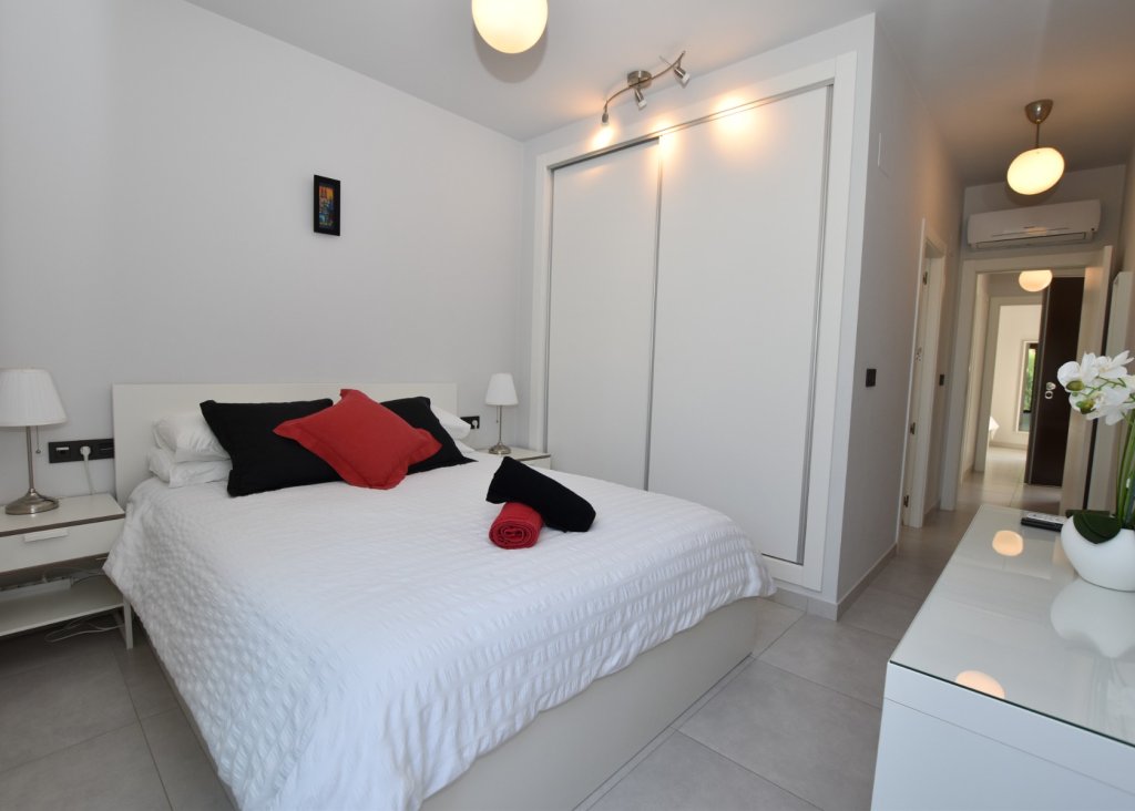 Sale - Apartment - Flat - Algorfa - La Finca Golf Resort