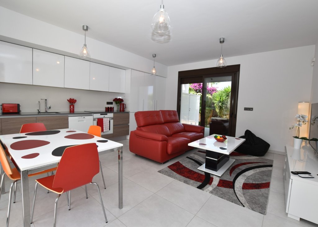 Sale - Apartment - Flat - Algorfa - La Finca Golf Resort