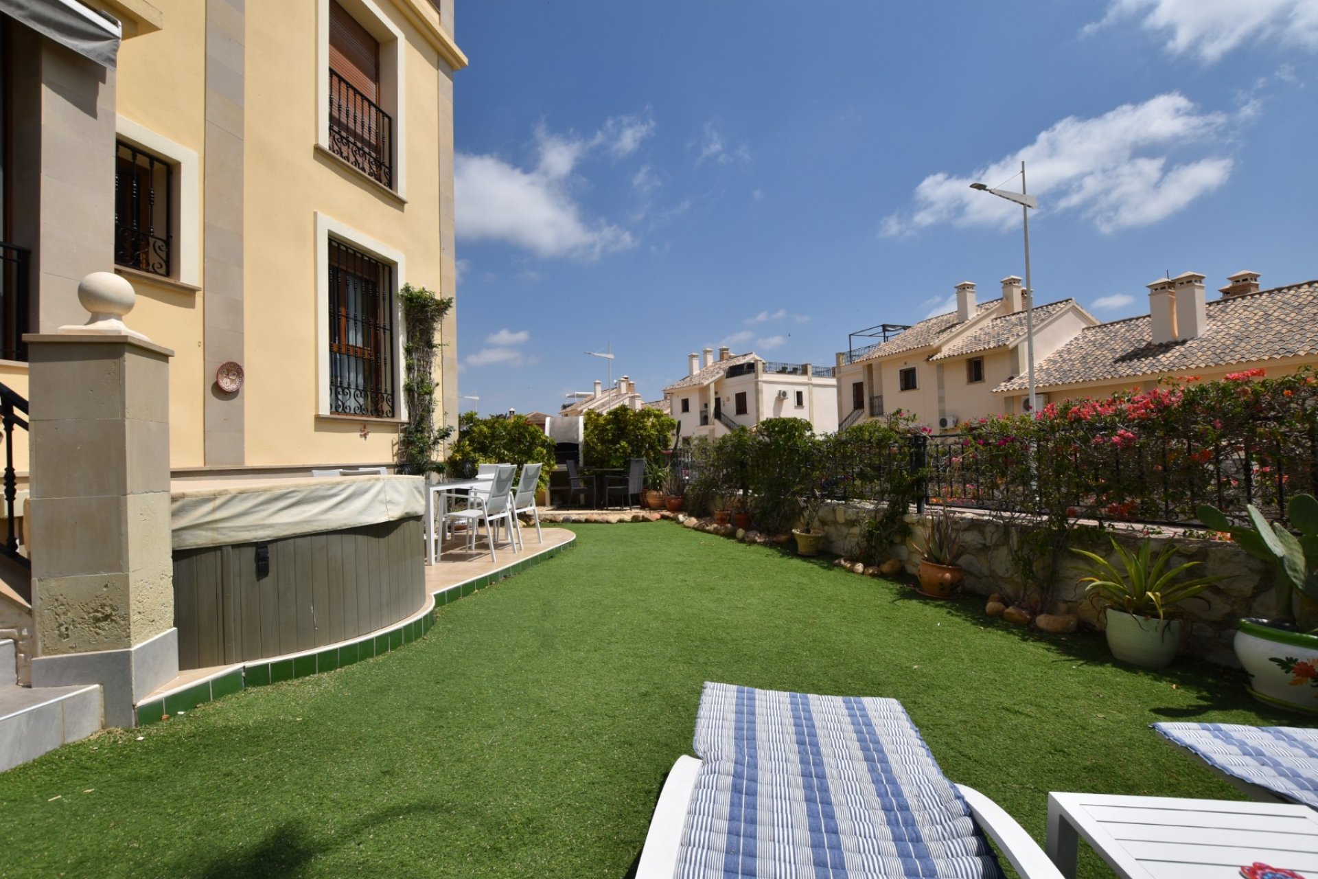 Sale - Apartment - Flat - Algorfa - La Finca Golf Resort
