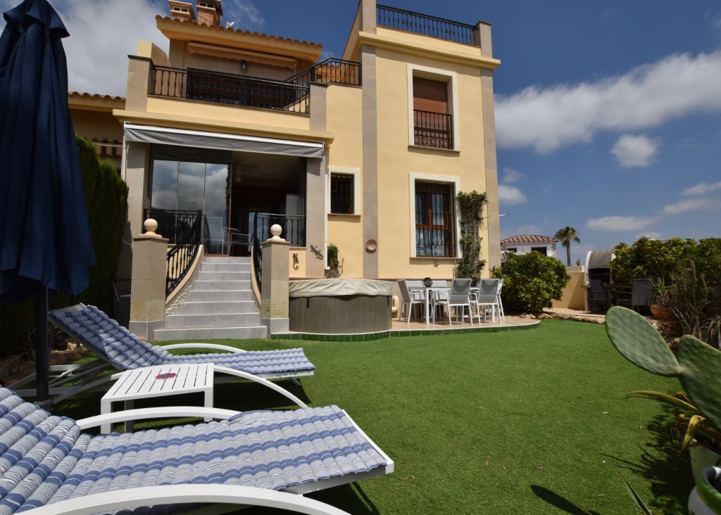 Sale - Apartment - Flat - Algorfa - La Finca Golf Resort