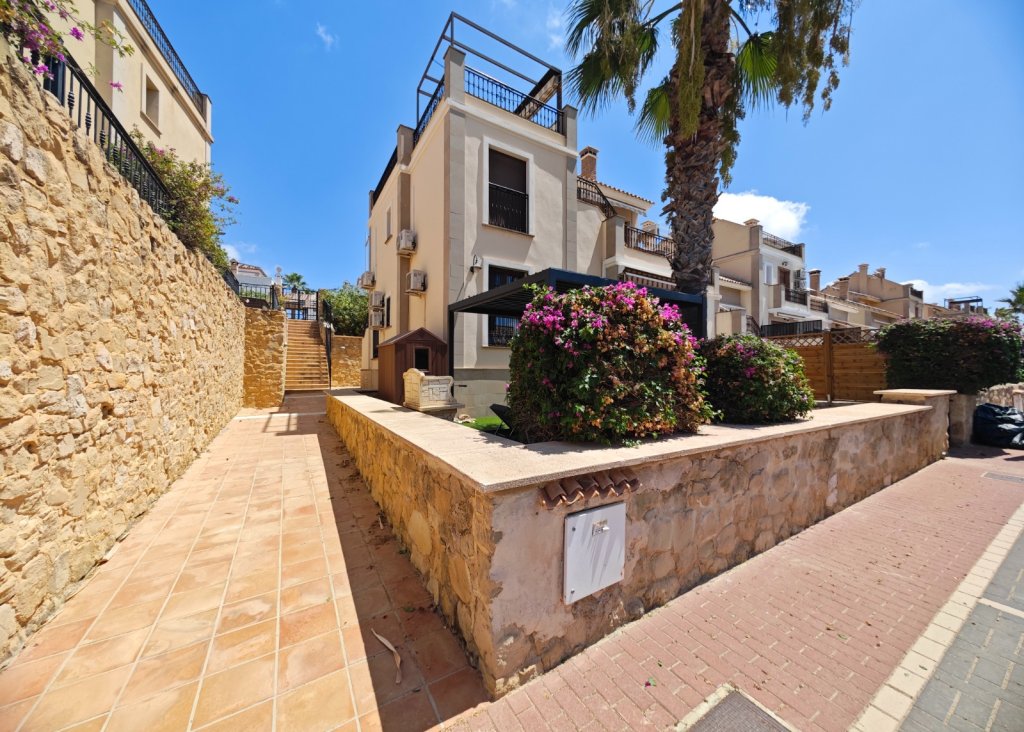Sale - Apartment - Flat - Algorfa - La Finca Golf Resort