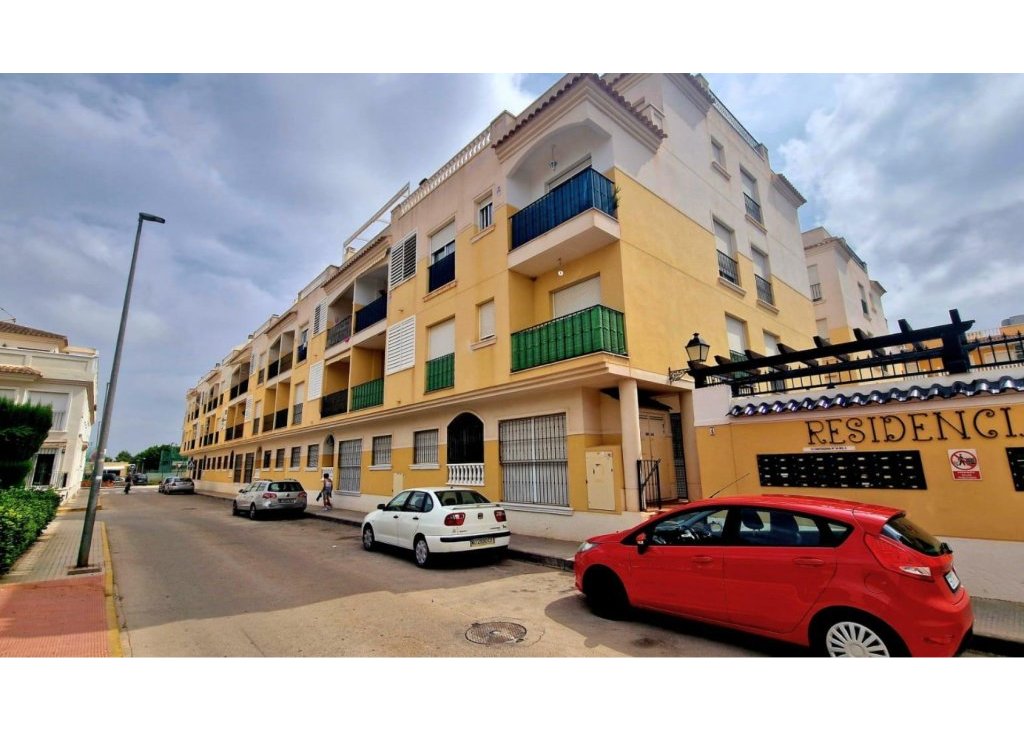 Sale - Apartment - Flat - Formentera del Segura