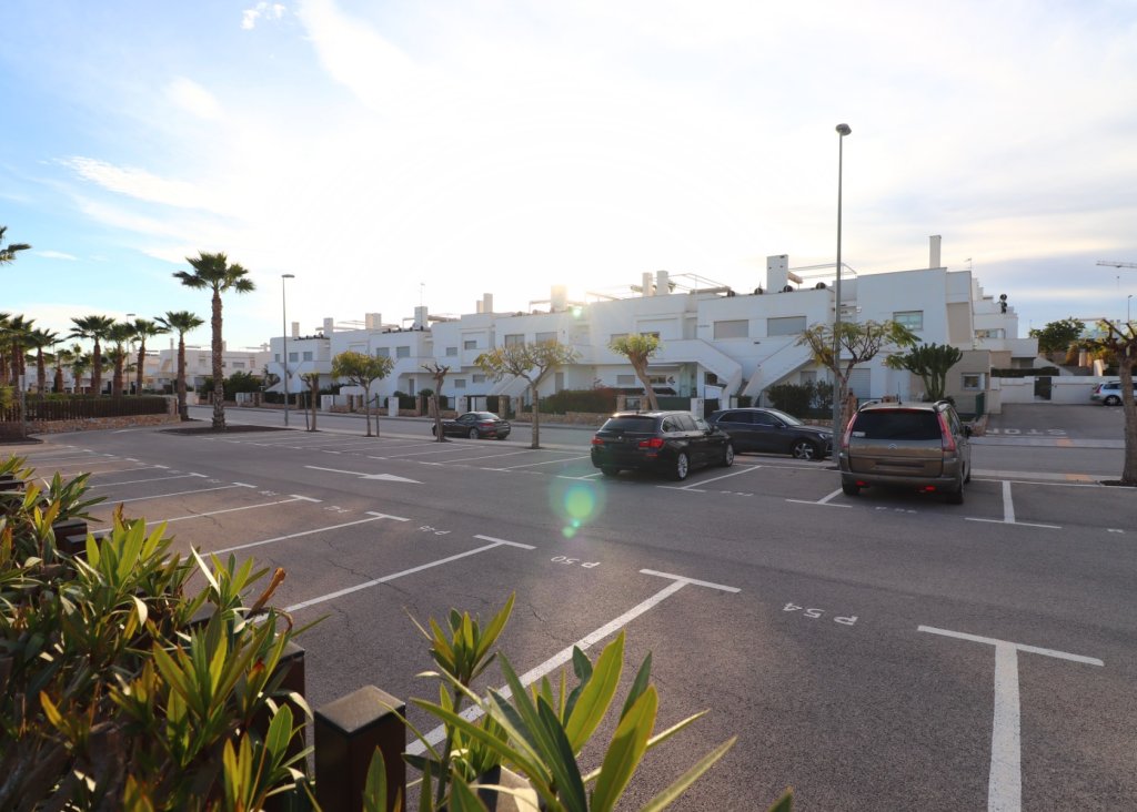 Sale - Apartment - Flat - Los Montesinos - Entre Naranjos / Vistabella Golf