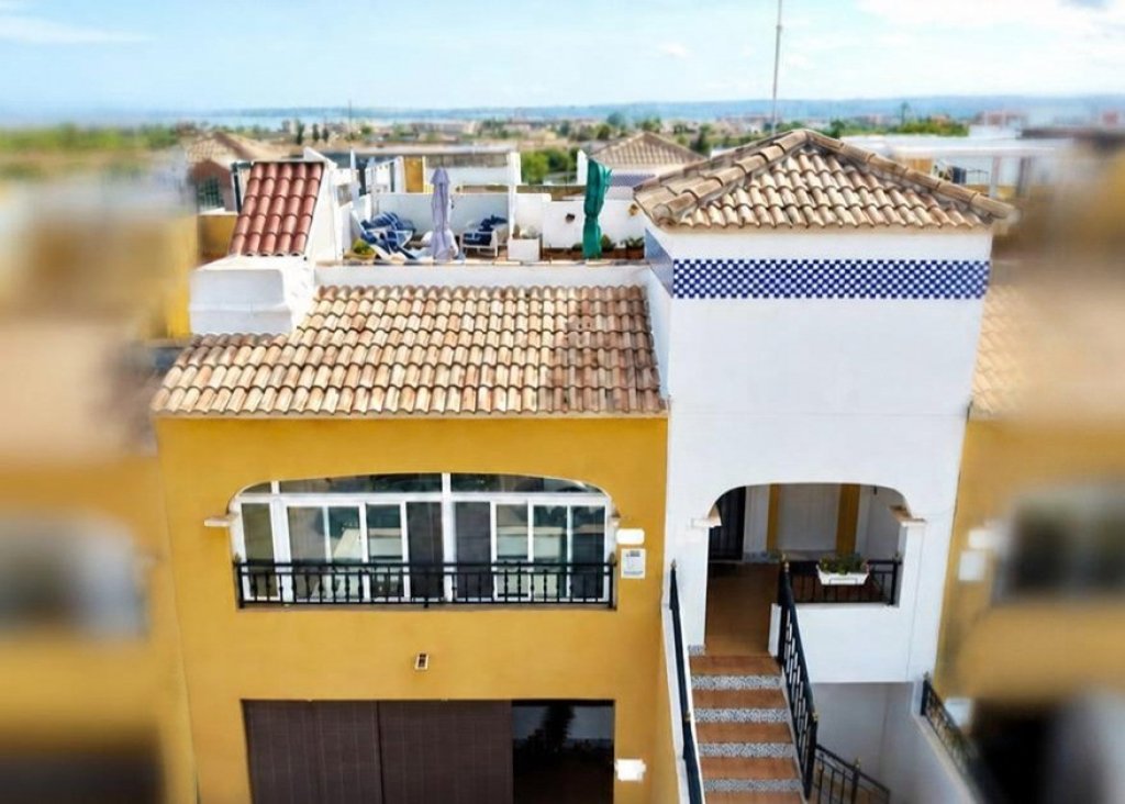 Sale - Apartment - Flat - Los Montesinos - La Herrada