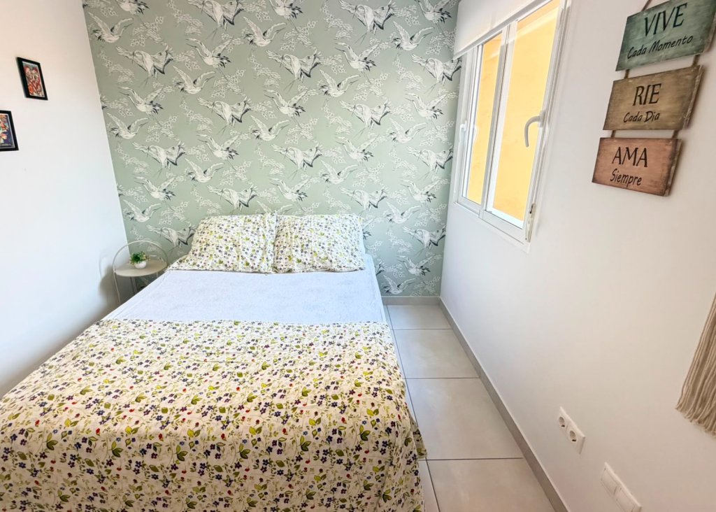 Sale - Apartment - Flat - Torrevieja - Aguas Nuevas