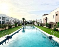 Sale - Apartment - Flat - Torrevieja - Aguas Nuevas