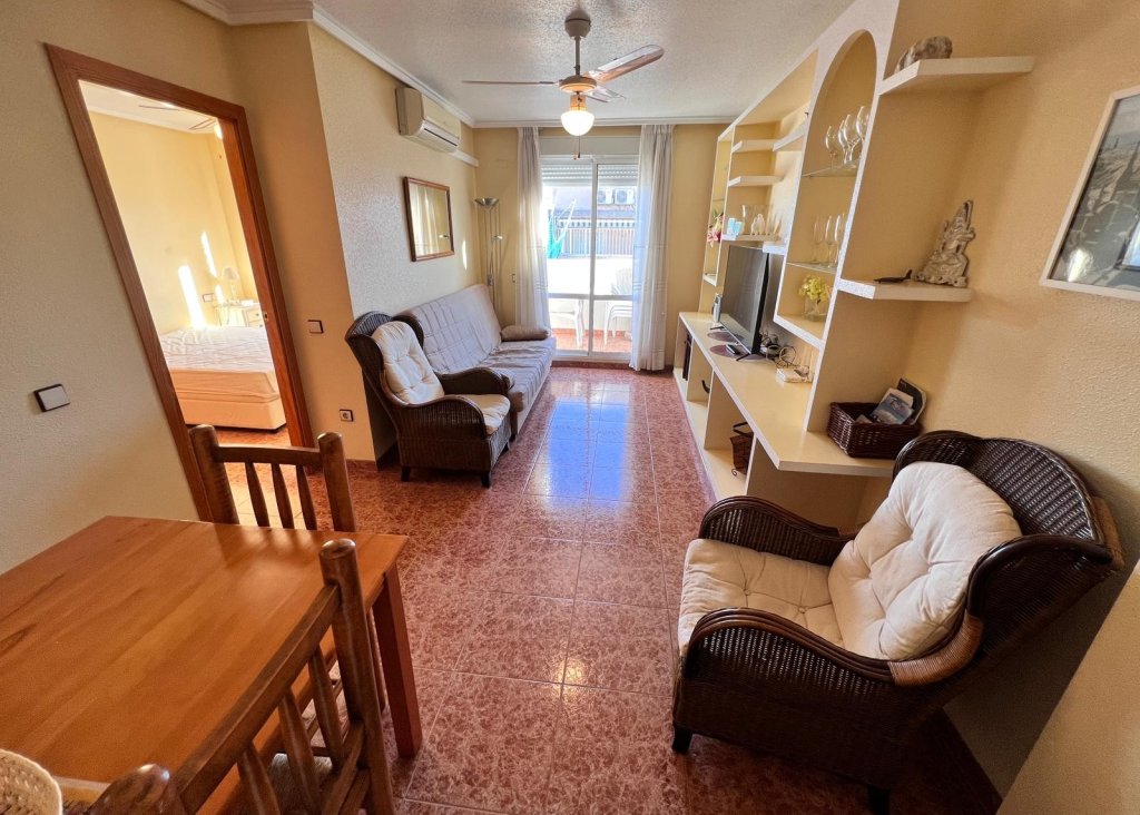 Sale - Apartment - Flat - Torrevieja - Centro