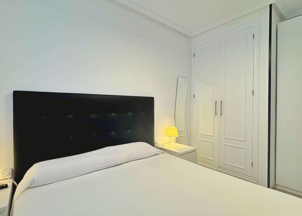 Sale - Apartment - Flat - Torrevieja - La Mata