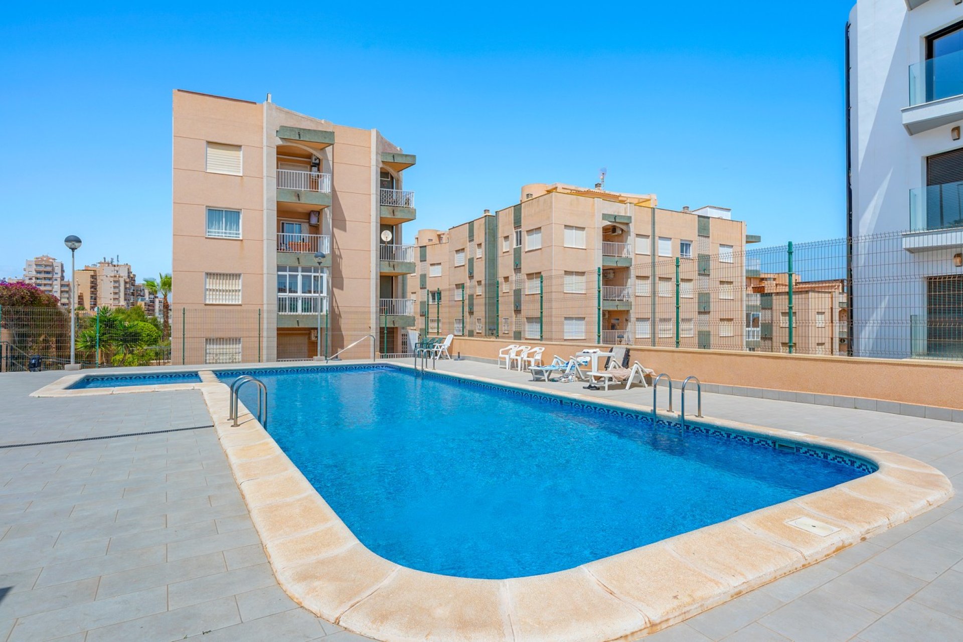 Sale - Apartment - Flat - Torrevieja - La Mata