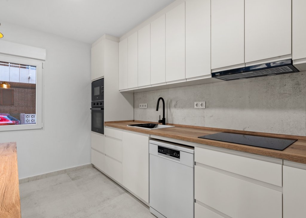 Sale - Apartment - Flat - Torrevieja - Playa del Acequion