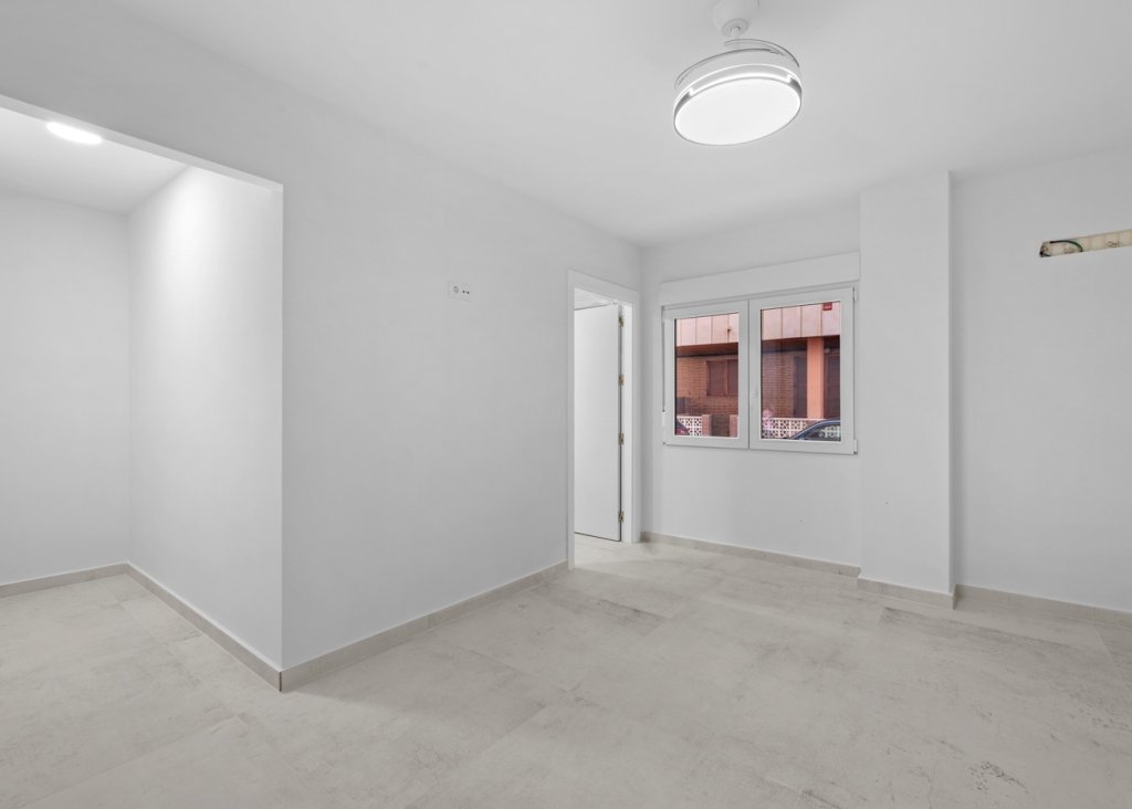 Sale - Apartment - Flat - Torrevieja - Playa del Acequion