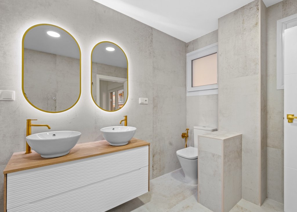 Sale - Apartment - Flat - Torrevieja - Playa del Acequion