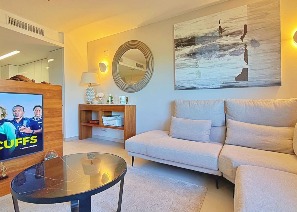 Sale - Apartment - Flat - Torrevieja - Punta Prima