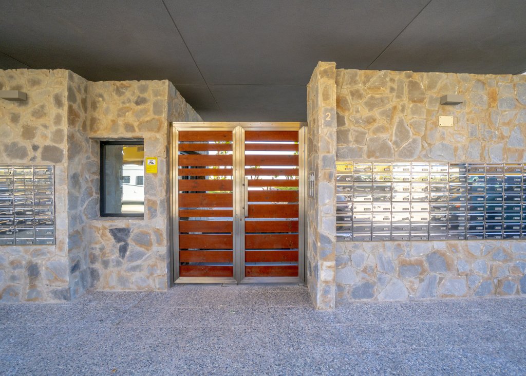 Sale - Apartment - Flat - Torrevieja - Punta Prima