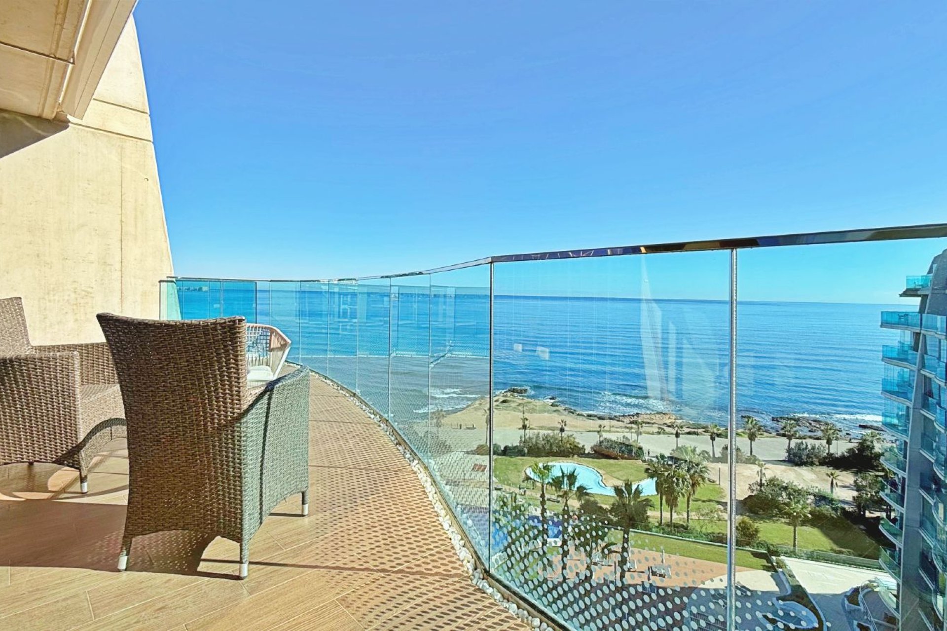 Sale - Apartment - Flat - Torrevieja - Punta Prima