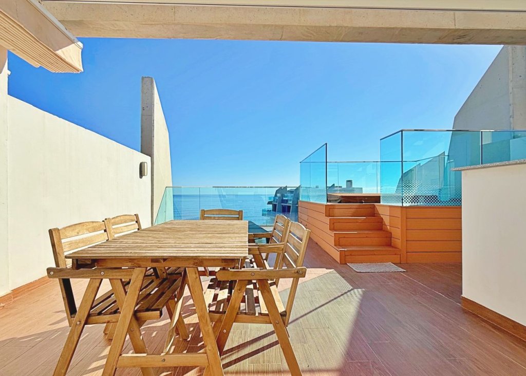 Sale - Apartment - Flat - Torrevieja - Punta Prima