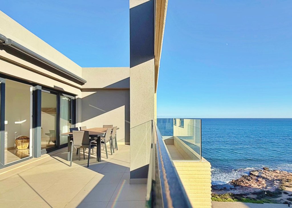 Sale - Apartment - Flat - Torrevieja - Punta Prima