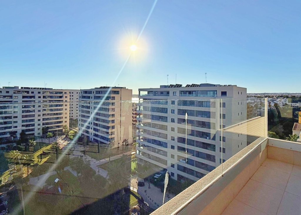 Sale - Apartment - Flat - Torrevieja - Punta Prima