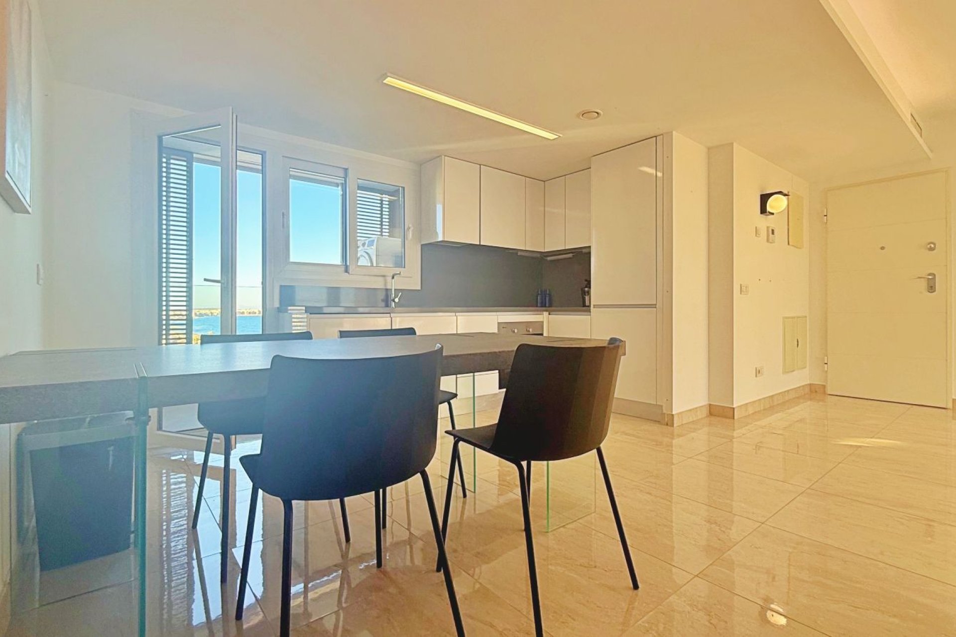 Sale - Apartment - Flat - Torrevieja - Punta Prima