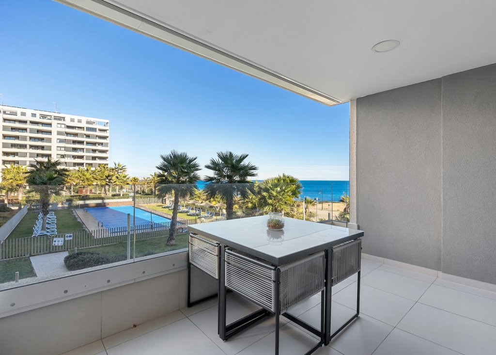 Sale - Apartment - Flat - Torrevieja - Punta Prima