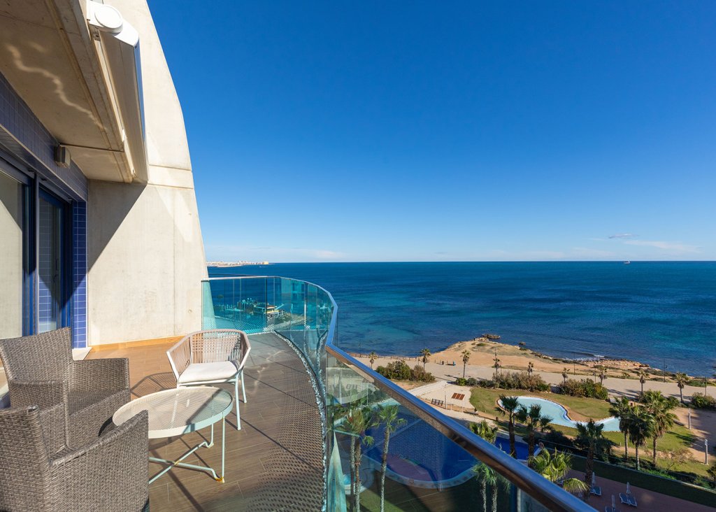 Sale - Apartment - Flat - Torrevieja - Punta Prima