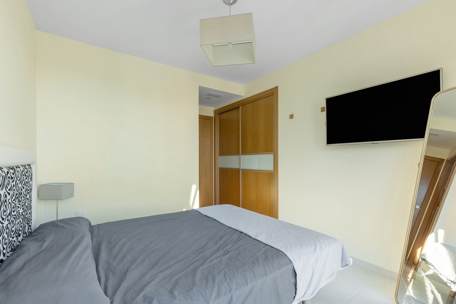 Sale - Apartment - Flat - Torrevieja - Punta Prima