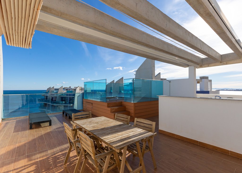 Sale - Apartment - Flat - Torrevieja - Punta Prima