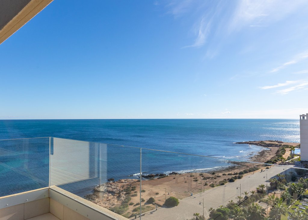 Sale - Apartment - Flat - Torrevieja - Punta Prima
