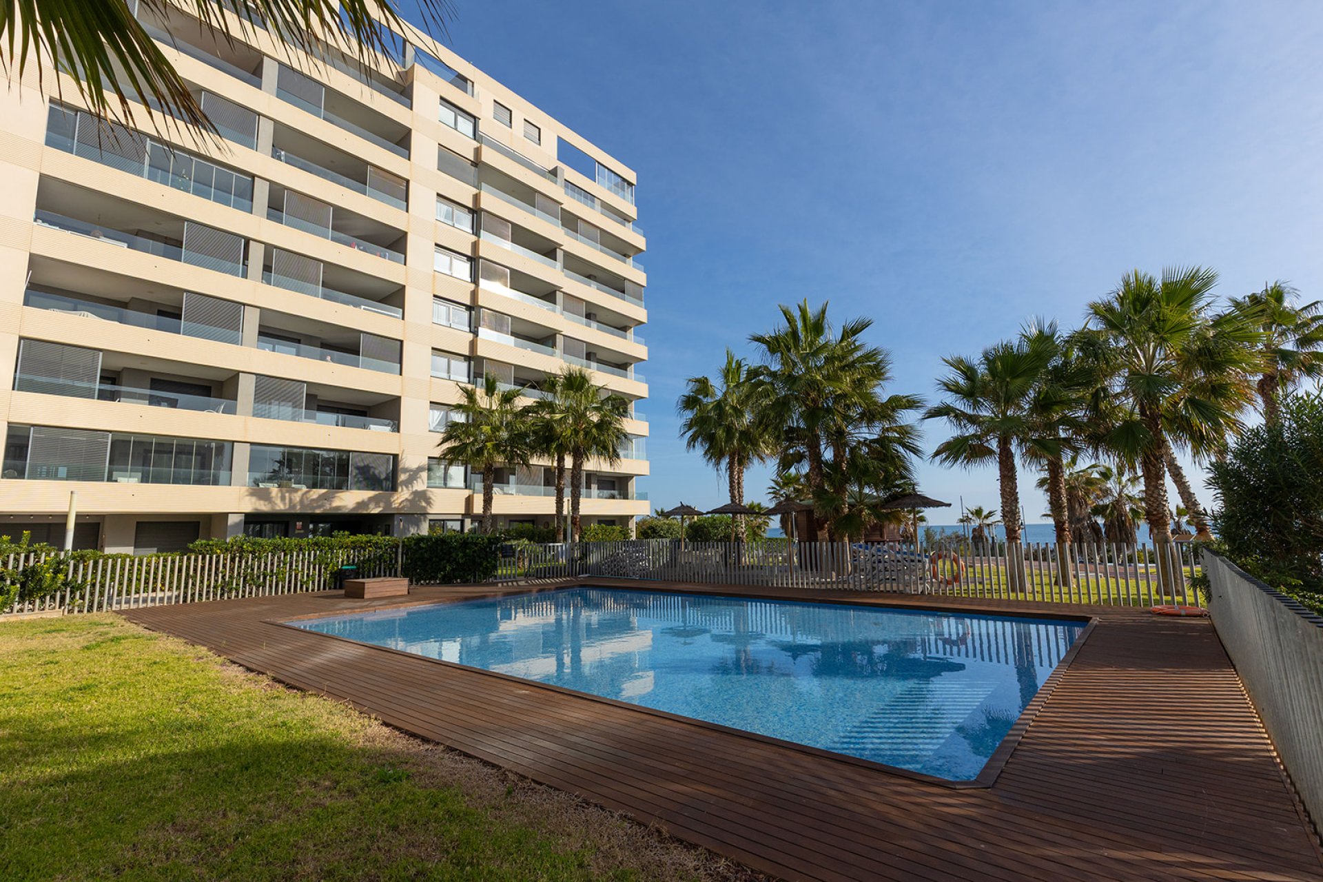Sale - Apartment - Flat - Torrevieja - Punta Prima