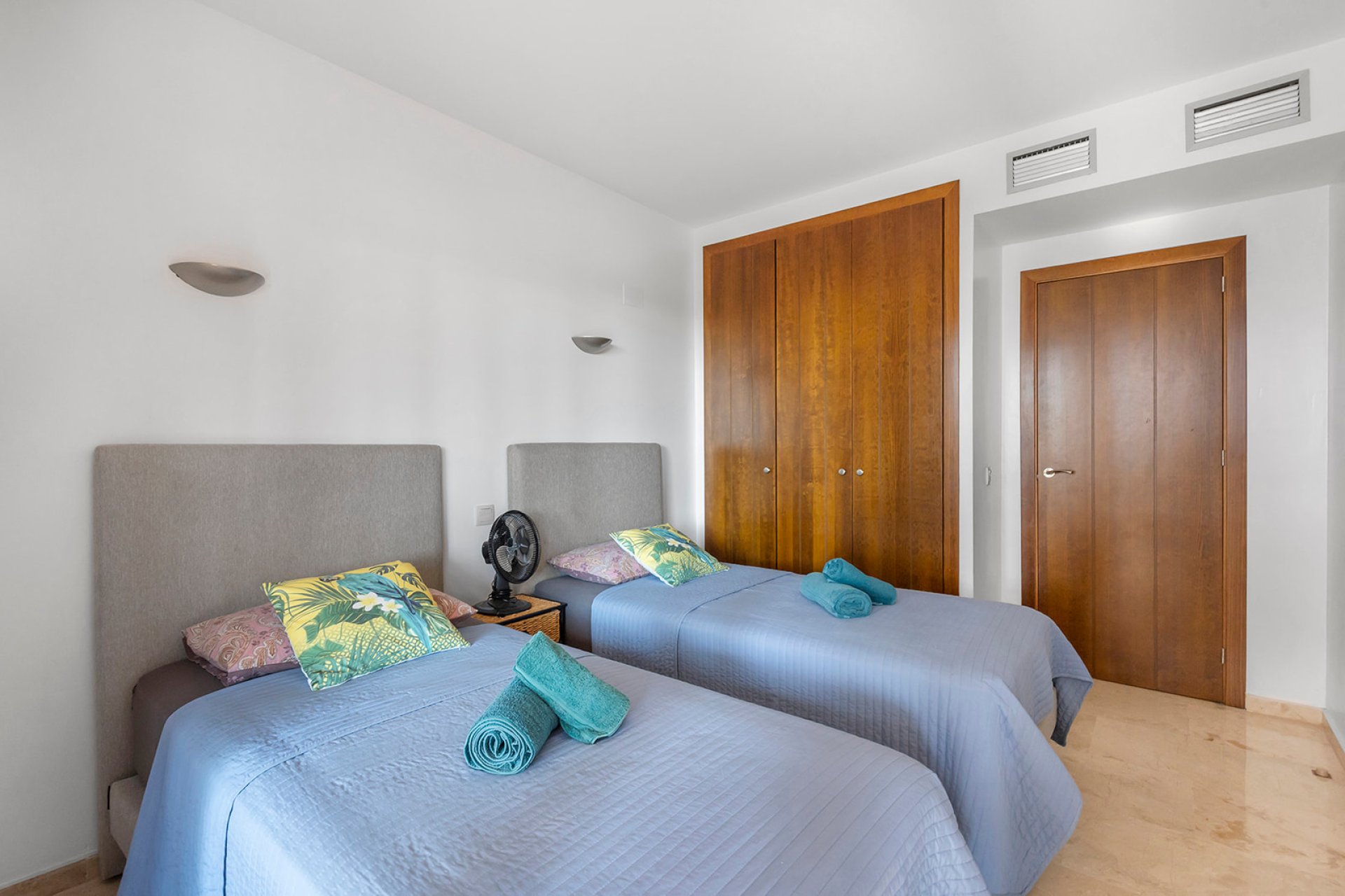 Sale - Apartment - Flat - Torrevieja - Punta Prima