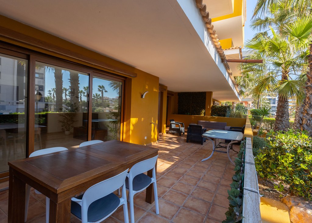 Sale - Apartment - Flat - Torrevieja - Punta Prima