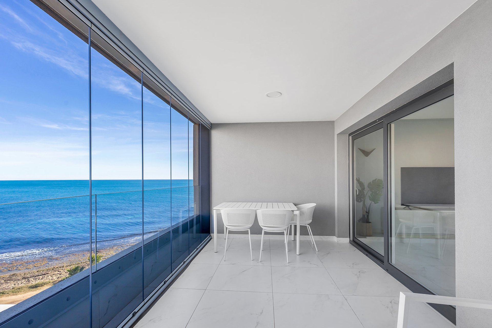 Sale - Apartment - Flat - Torrevieja - Punta Prima
