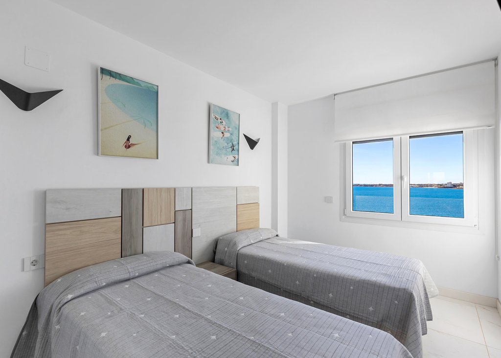 Sale - Apartment - Flat - Torrevieja - Punta Prima