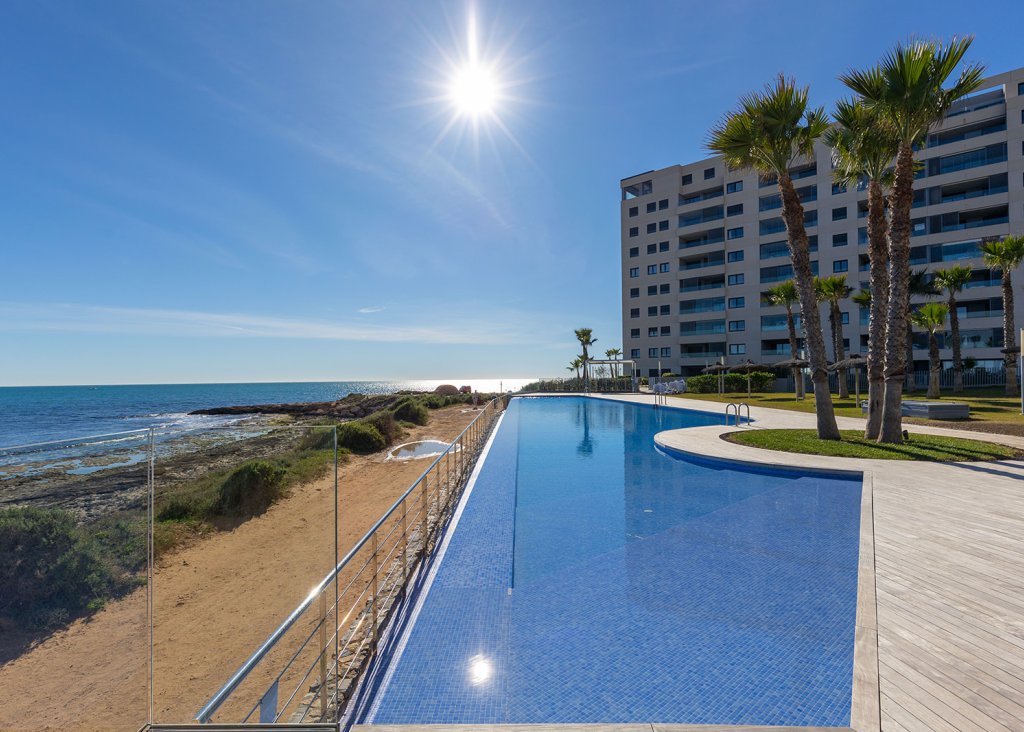 Sale - Apartment - Flat - Torrevieja - Punta Prima